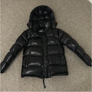 Aritzia Super Puff Original